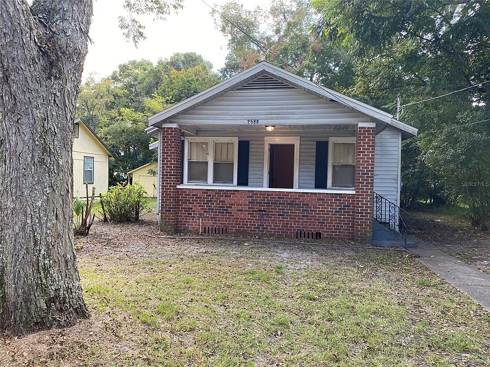 1st image of 2588 Broadway Ave