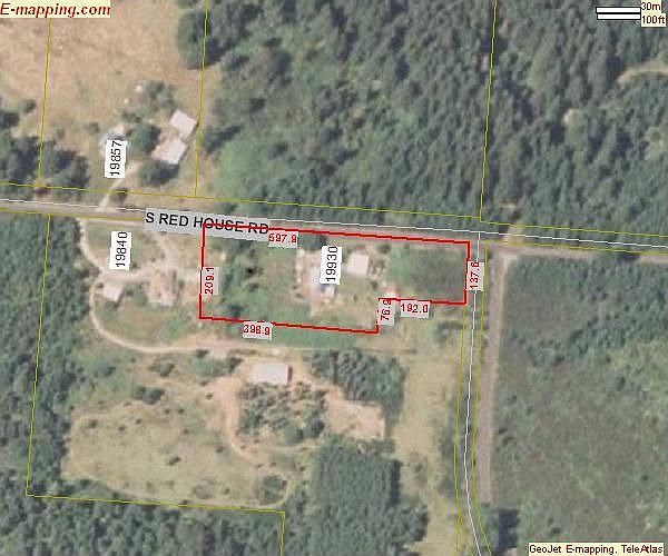 2.1/2 acres, fenced