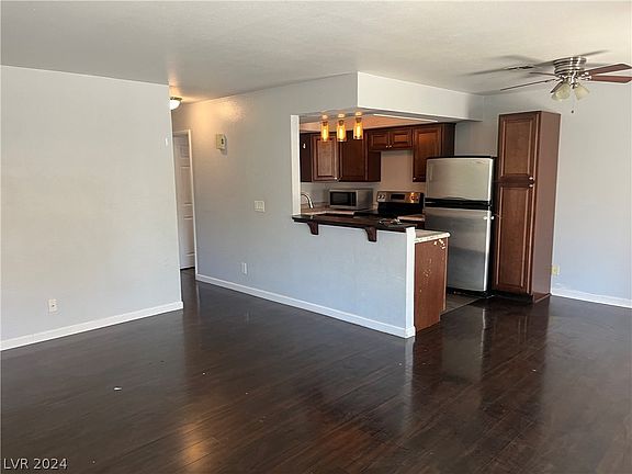 4th image of 1826 Plum Ct #0