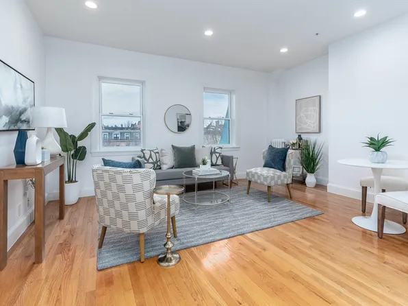 74 Commonwealth Ave APT 9, Boston, MA 02116