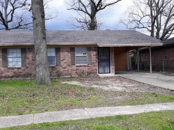 14 Slater Dr, Monroe, LA 71202