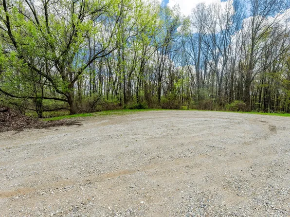0 Thorn Ridge Trl, Ortonville, MI 48462