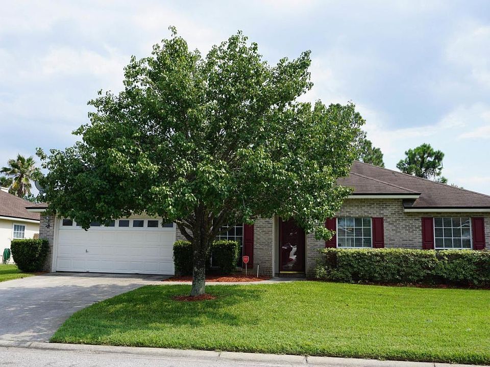 1st image of 12748 Bentwater Dr