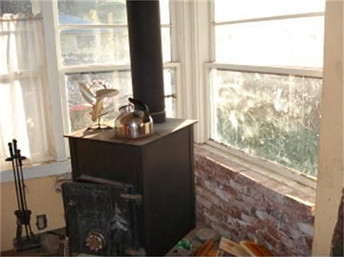 2nd image of 3358 H St