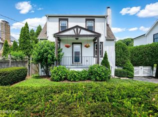 17 Rex St, Greenwich, CT 06831