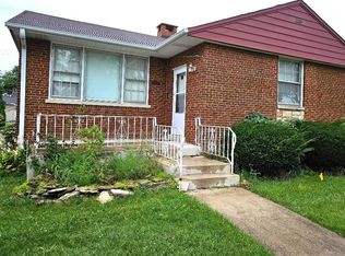 2332 Stratford Ave, Westchester, IL