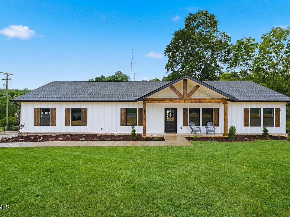 1st image of 123 Elbert Way