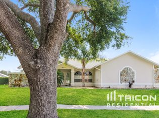 6104 Kinlock Ave, Spring Hill, FL 34608