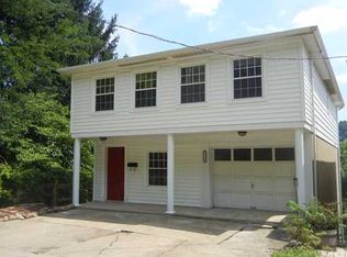 598 1/2 Franklin St, Freeport, PA 16229