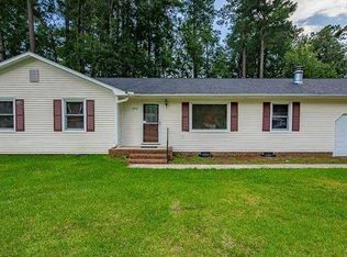 206 Cambridge Ct, Havelock, NC 28532