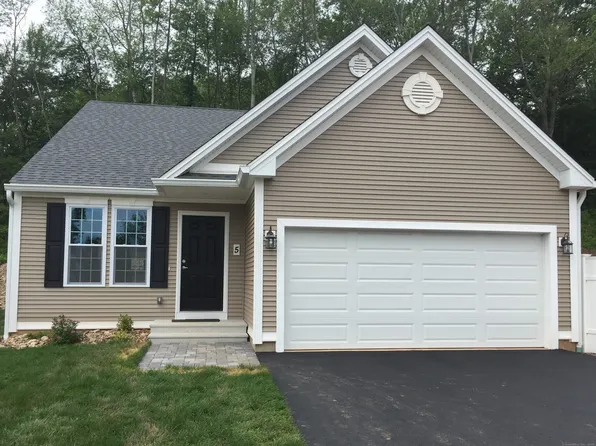 137 Webster Lane #2-42, Middletown, CT 06457