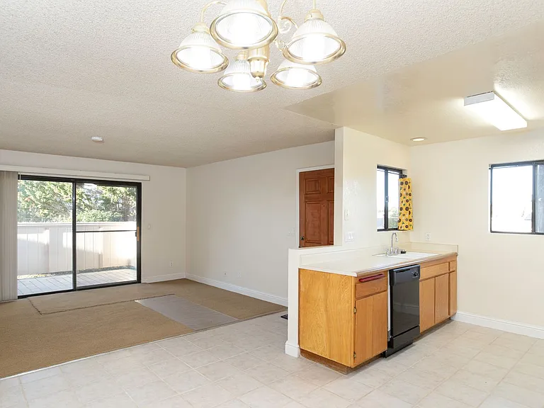 3350 Santa Maria Way #105A — Photo 2