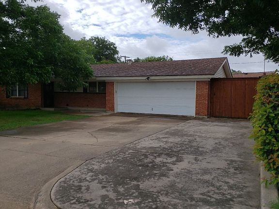 2nd image of 6720 Shauna Dr