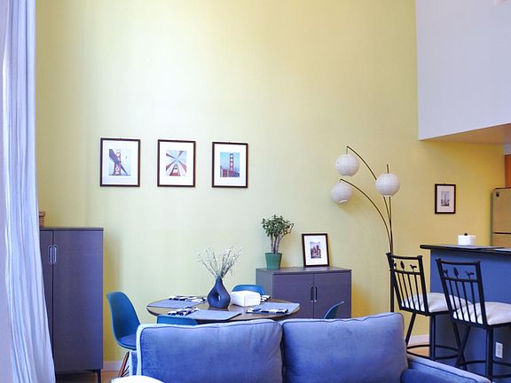 4th image of 155 Harriet St Suite 17