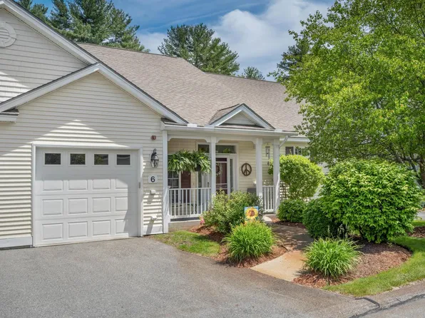 6 Concord Coach Lane, Litchfield, NH 03052