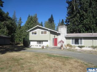 50 Mapleton Way, Port Angeles, WA 98363