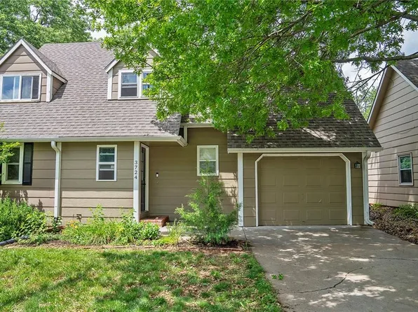3724 Westland Pl, Lawrence, KS 66049