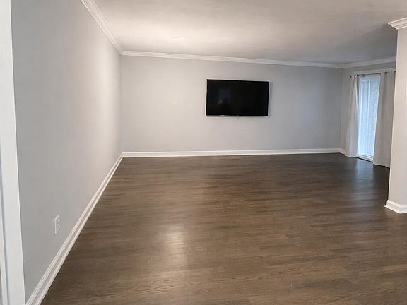 3rd image of 65 Cedar Ave APT B2