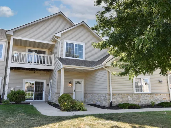 21727 Outcropping COURT #D, Lannon, WI 53046