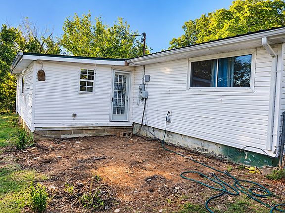 5th image of 226 George Bates Rd