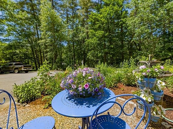 4th image of 80 Providence Rd