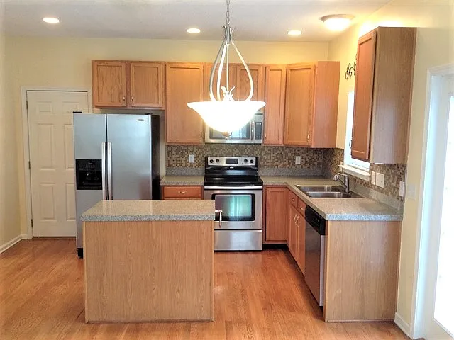 5323 Crisfield Rd — Photo 2