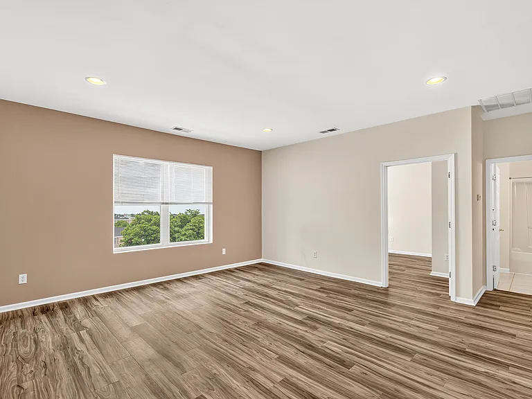 62-64 W Main St #204 — Photo 12