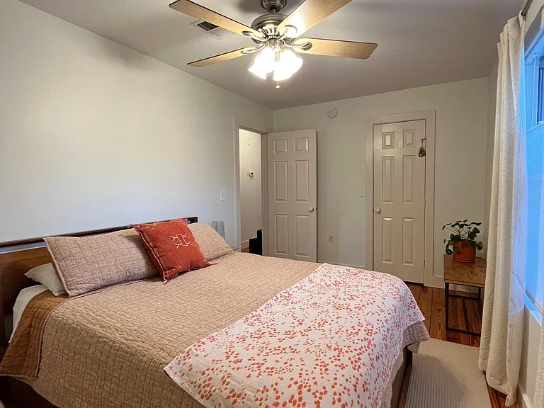 1233 Rutland St #A — Photo 7