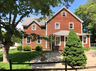 (Undisclosed Address), East Hampton, NY 11937