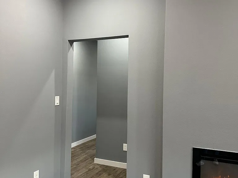 926 Centre St #4 — Photo 8