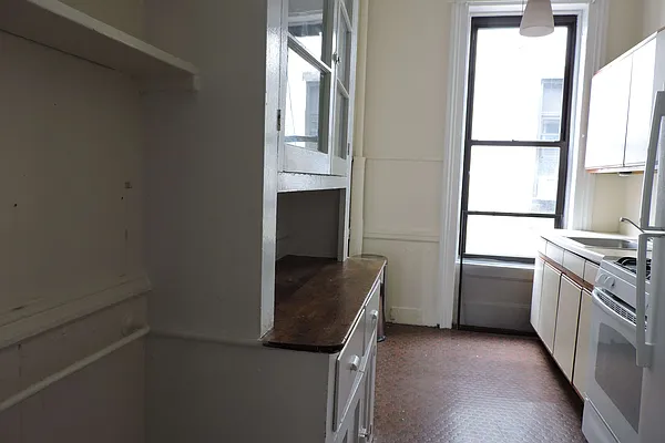 Rented by Brown Harris Stevens | media 5