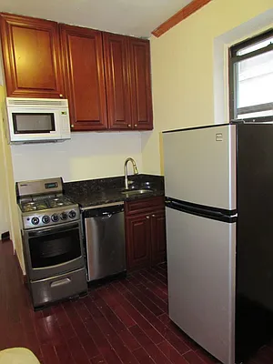 Rented by Majesty Management | media 32