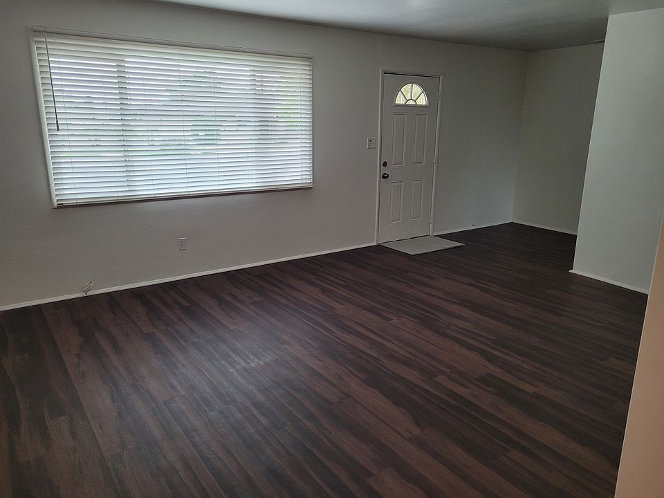 Family room. Looking at front door.