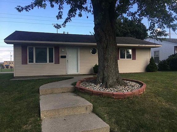 2nd image of 701 Outer Dr
