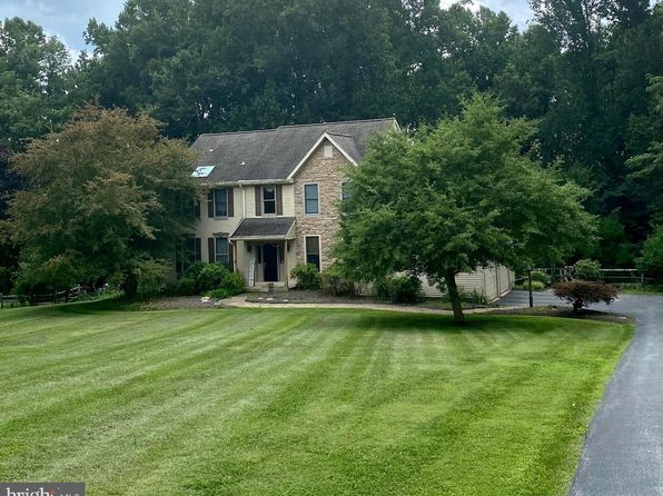 15 Highgate Ln