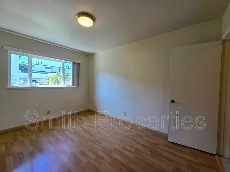 2601 Gates Ave #C — Photo 19