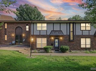 1229 N 17th St APT 16, Belleville, IL 62226