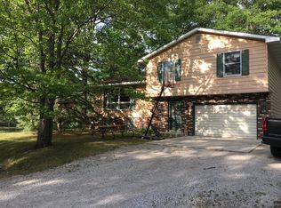 12041 Clinton St, Ossineke, MI 49766