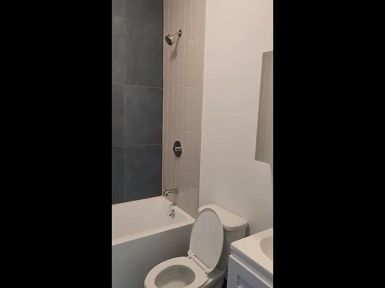 711 Commonwealth Ave #3A — Photo 5