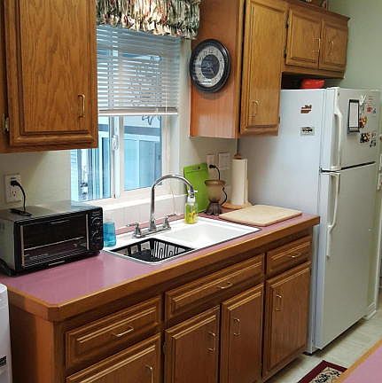 4th image of 219 E Mesquite Dr