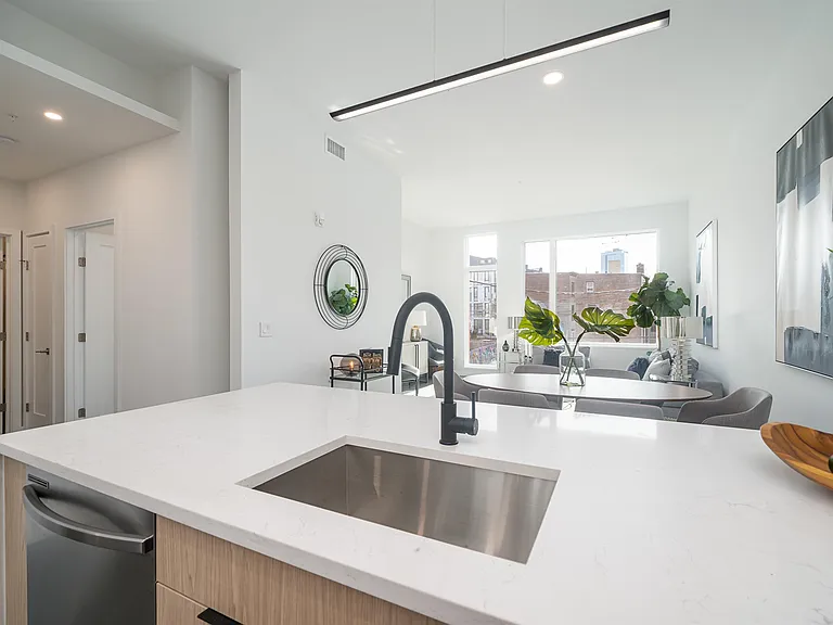 233 Newark Ave #4A — Photo 10
