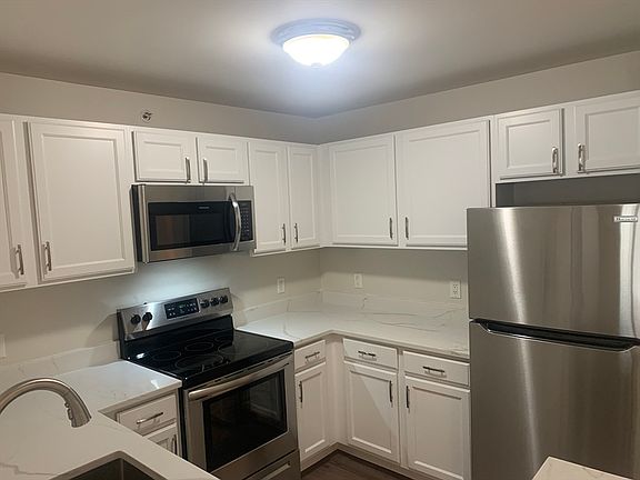 3rd image of 211 Central St APT A301