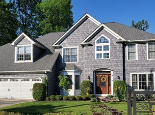 24599 Scott Blvd, Olmsted Falls, OH 44138