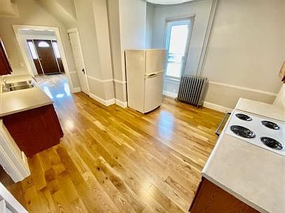 4th image of 1204 N 1st Ave #1