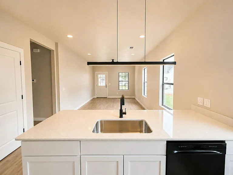 400 N 17th St #406-B — Photo 7