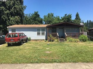 1144 E St, Springfield, OR 97477