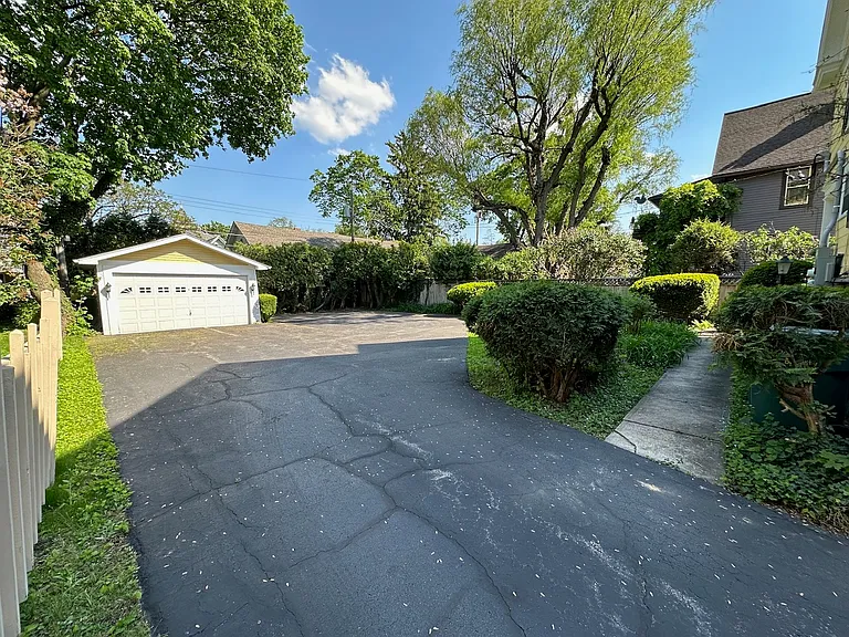 15 Vick Park #A — Photo 15