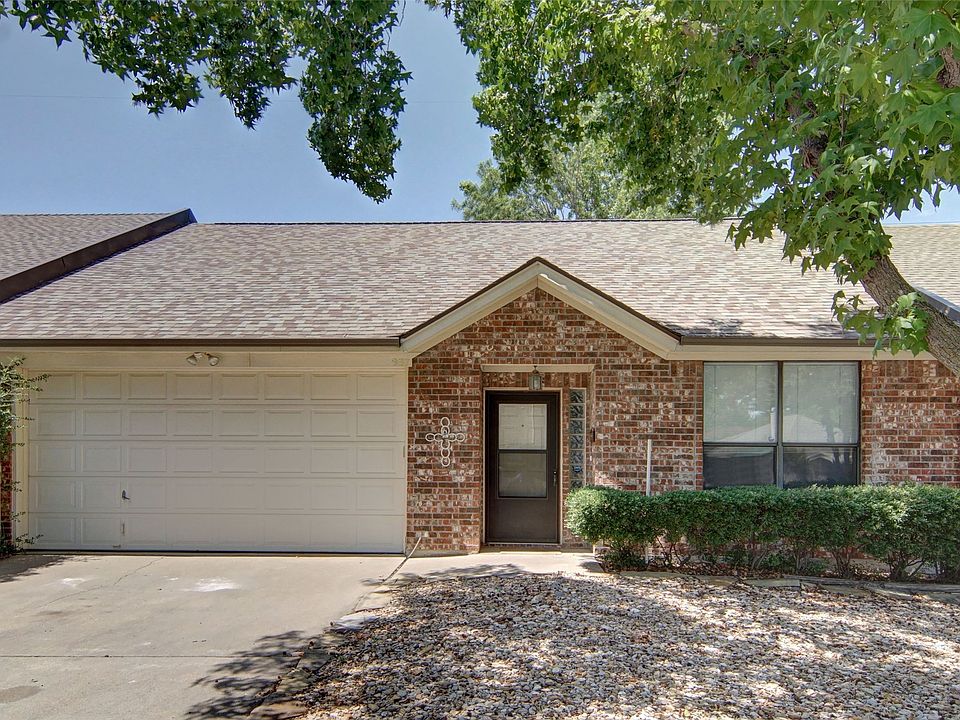 1st image of 937 Heather Ct