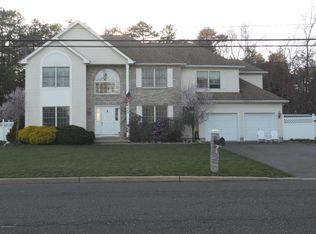 464 Birch Bark Dr, Brick, NJ 08723