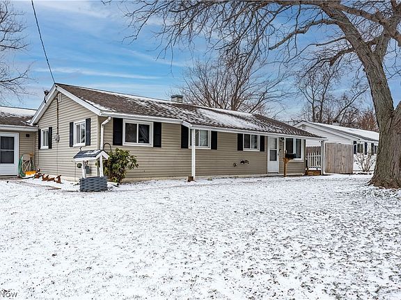 2nd image of 6040 Reynolds Rd